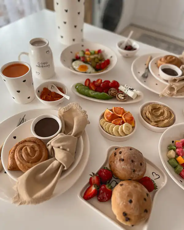عکس میز صبحانه