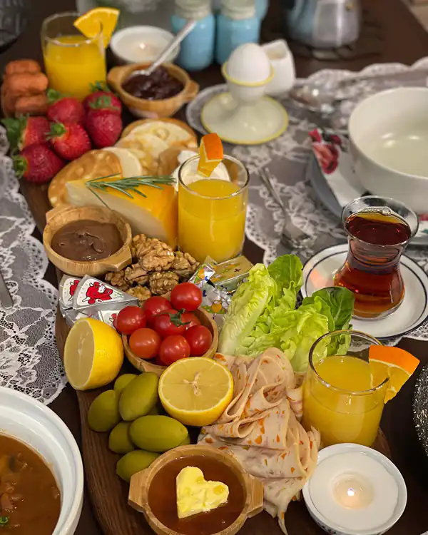 عکس میز صبحانه