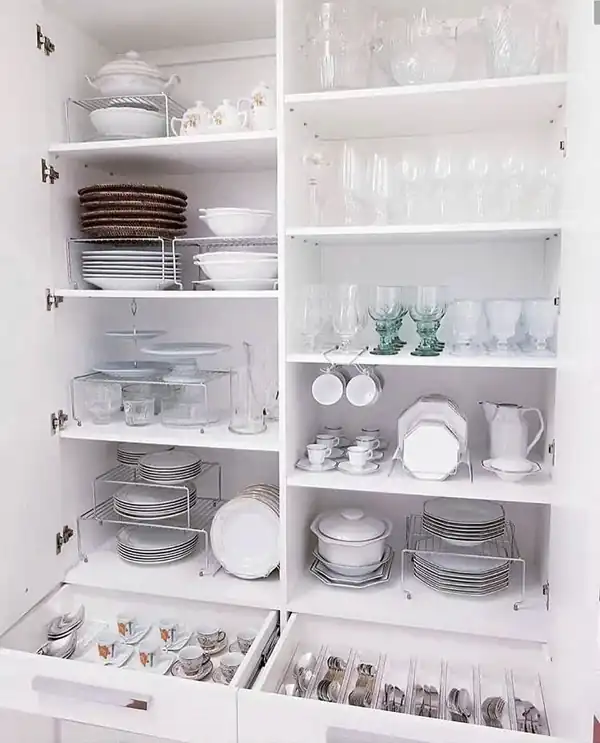 چیدمان کابینت برای آشپزخانه کوچک
