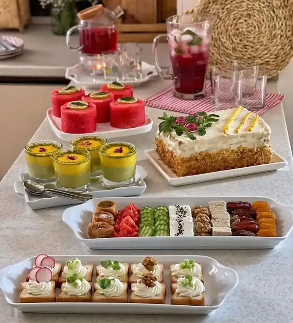 میز عصرانه مهمانی