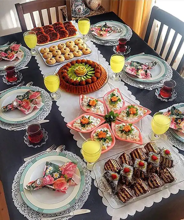 میز عصرانه مهمانی