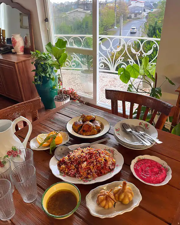 میز پذیرایی شام ساده