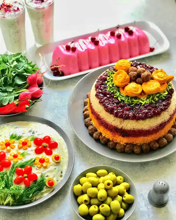 میز پذیرایی شام ساده