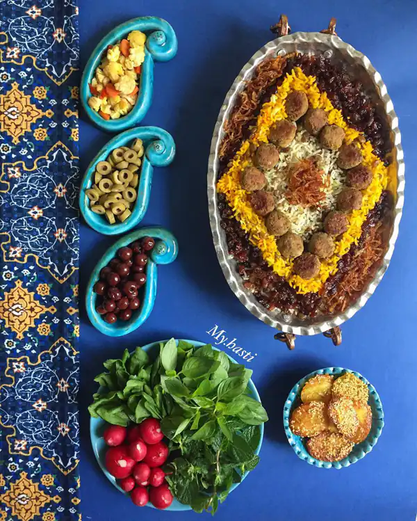 چیدن میز شام برای مهمان