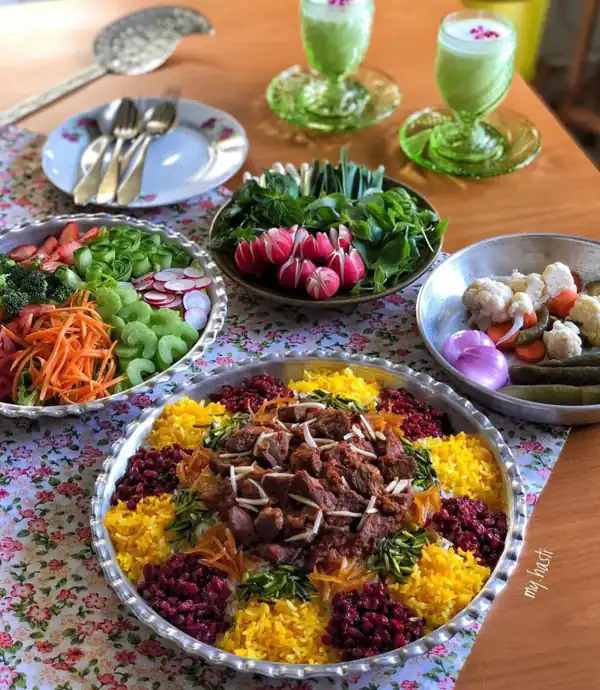 چیدن میز شام برای مهمان