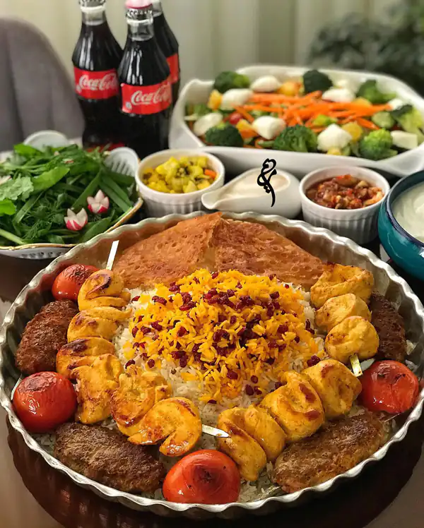 چیدن میز شام برای مهمان