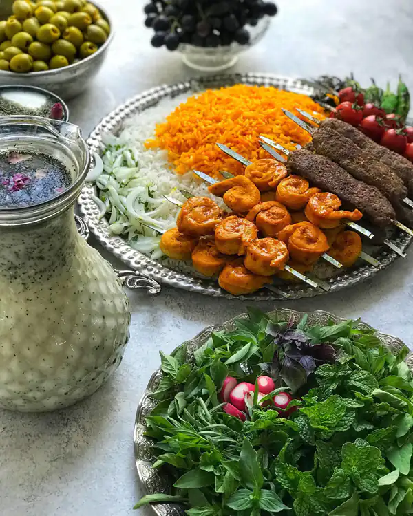 میز شام کباب و جوجه
