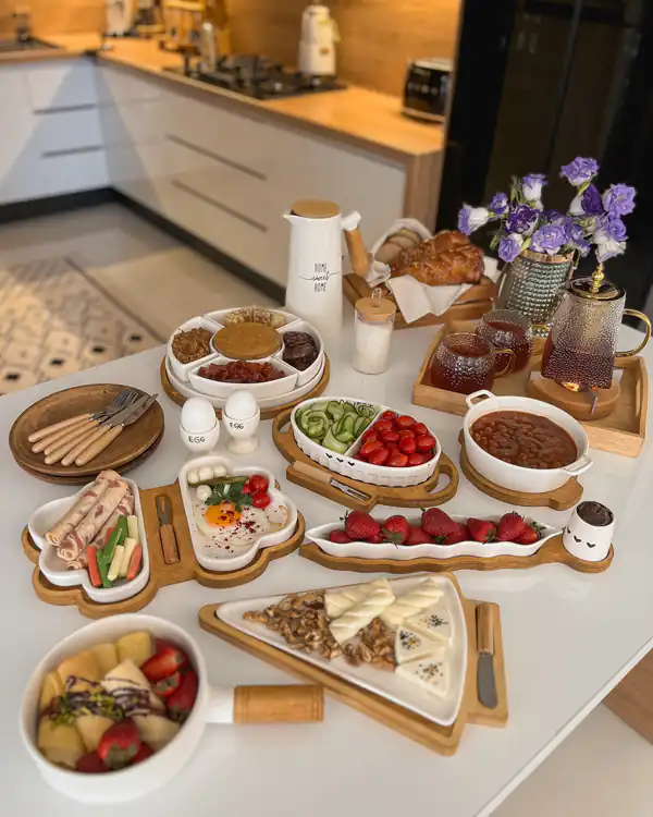 میز صبحانه شیک