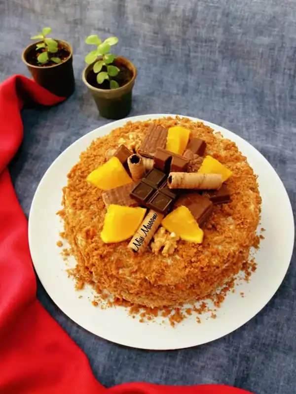 تزیین کیک اسفنجی خانگی