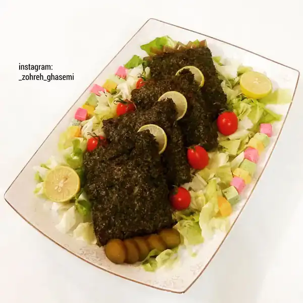 تزیین کوکو سبزی مجلسی