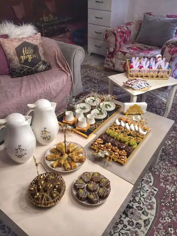 میز عصرانه پاییزی