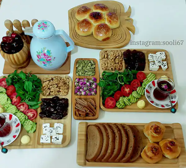میز صبحانه مجلسی