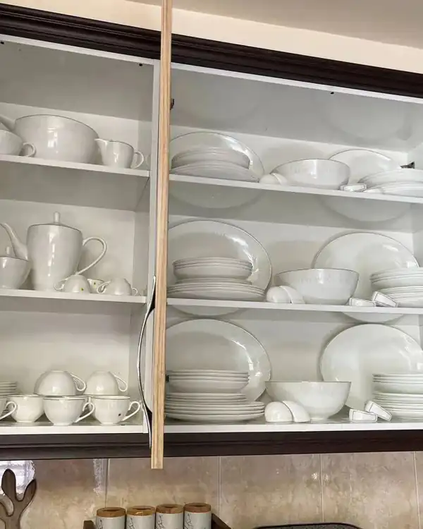 مدل چیدمان داخل کابینت ایرانی