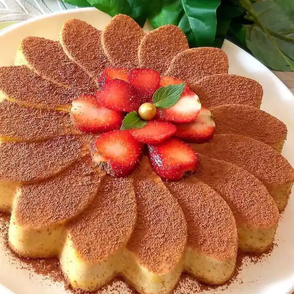 تزیین دسر برای تولد