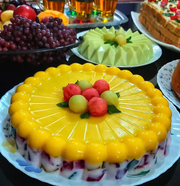 تزیین دسر برای تولد