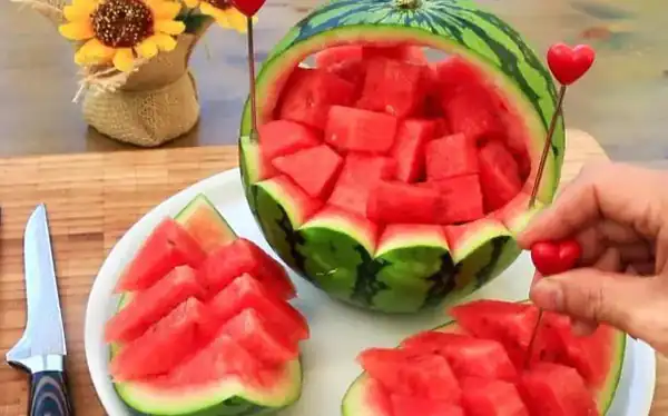 تزیین هندوانه ۱۴۰۴