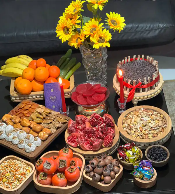 تزیین کیک یلدایی ۱۴۰۴