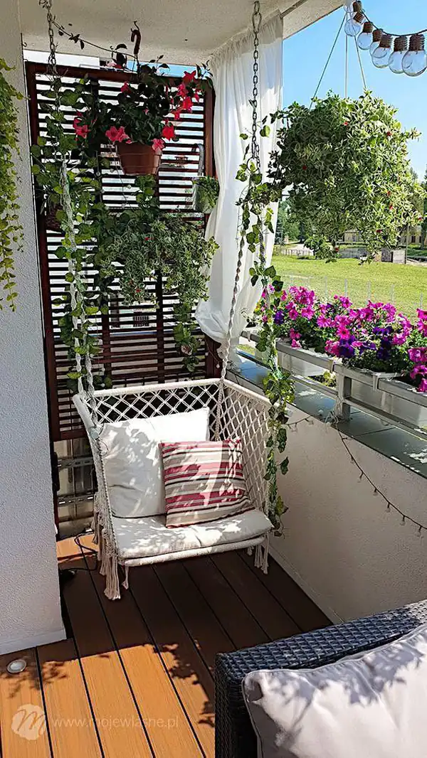 ایده چیدمان بالکن کوچک