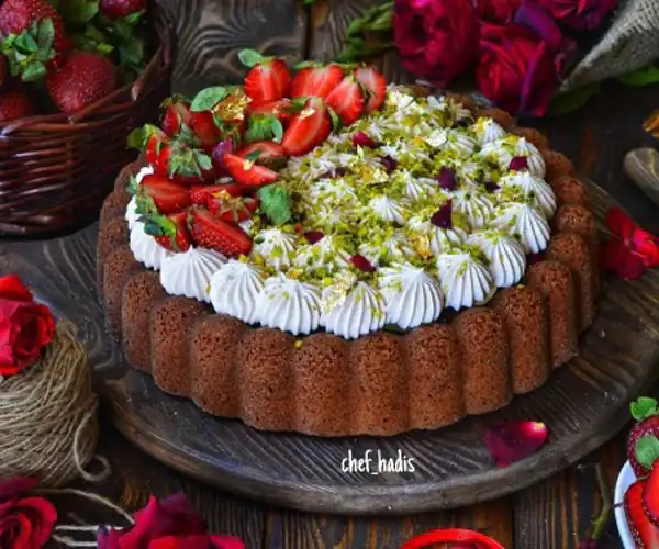 ایده تزیین کیک تولد در خانه