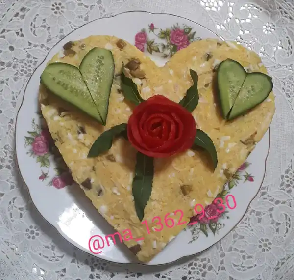 تزیین سالاد الویه برای مهمانی