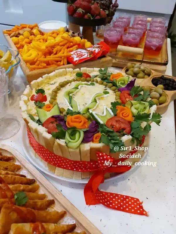تزیین سالاد الویه برای مهمانی