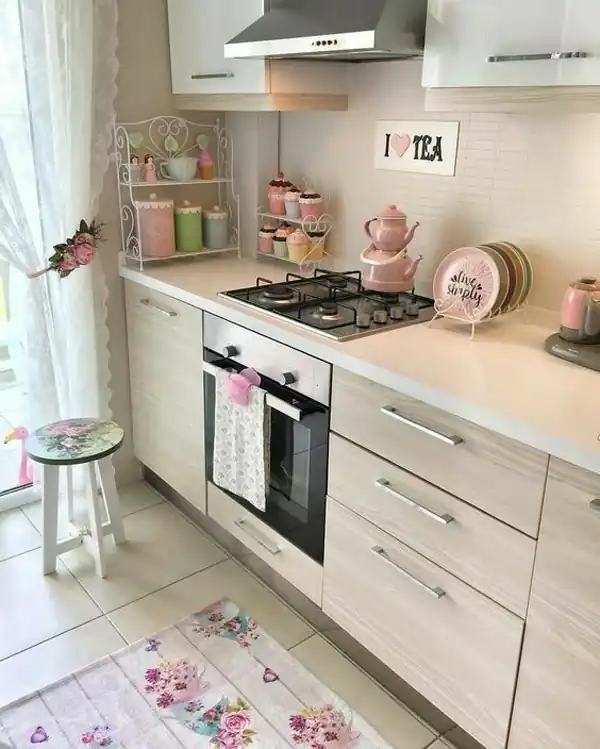 برای تزیین روی کابینت