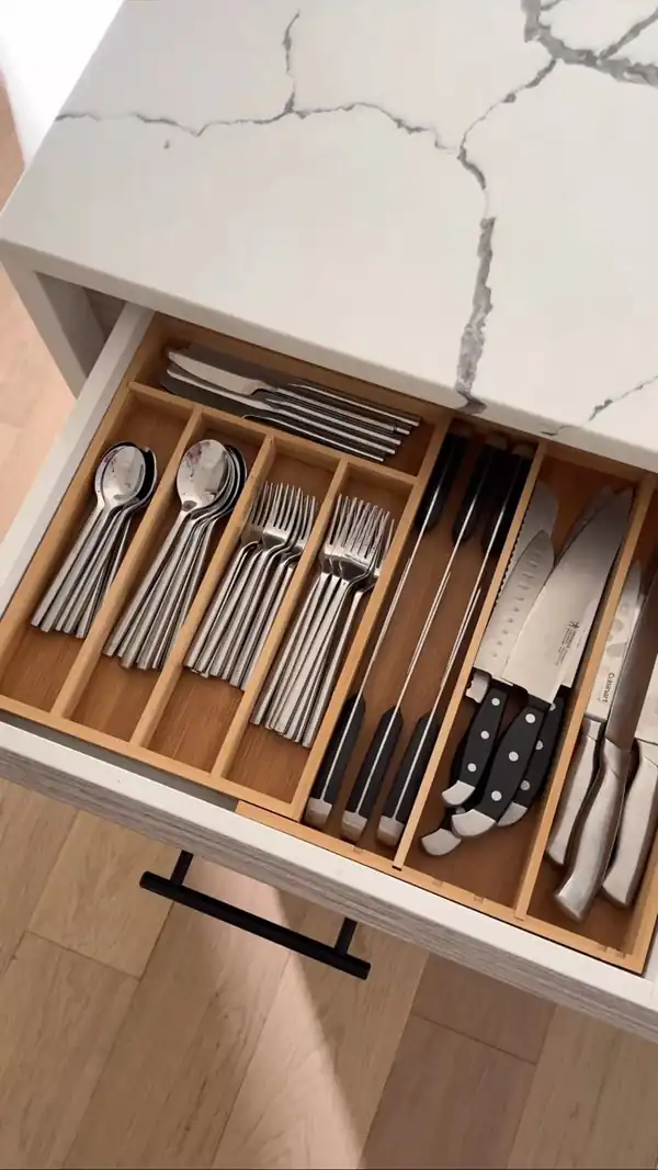 چیدمان کشو کابینت آشپزخانه