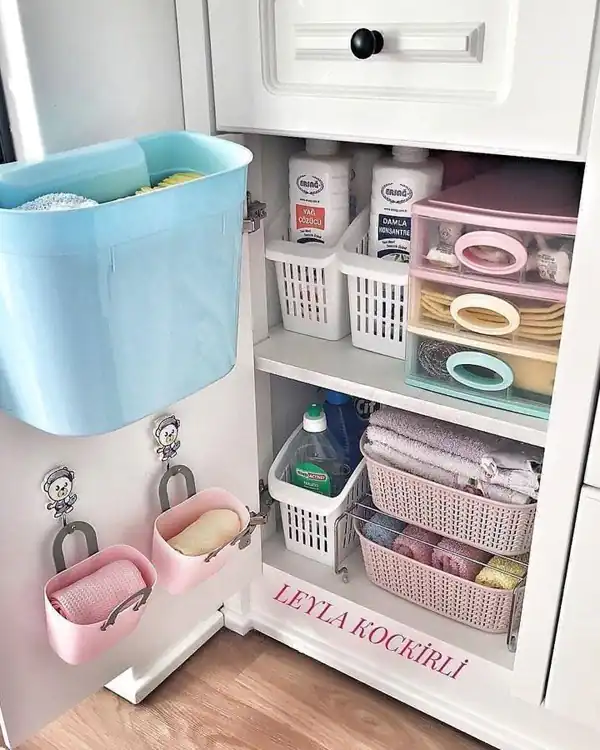 ایده چیدمان داخل کابینت آشپزخانه