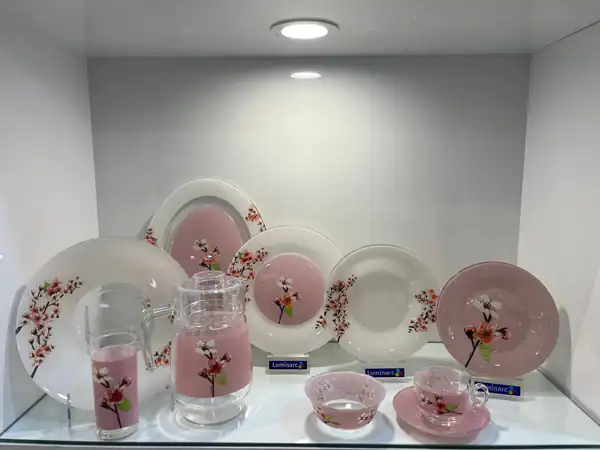 سرویس غذاخوری لومینارک