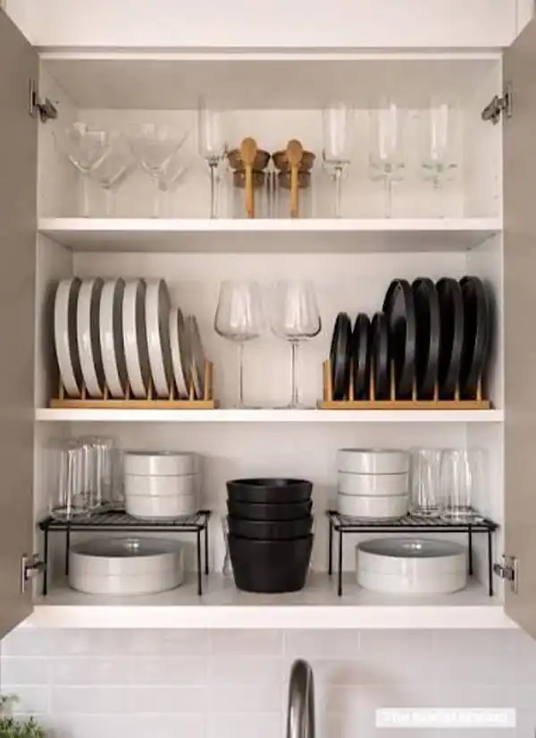 طرح های چیدمان داخل کابینت