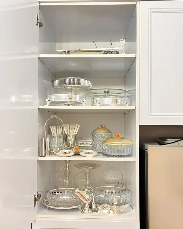 طرح های چیدمان داخل کابینت