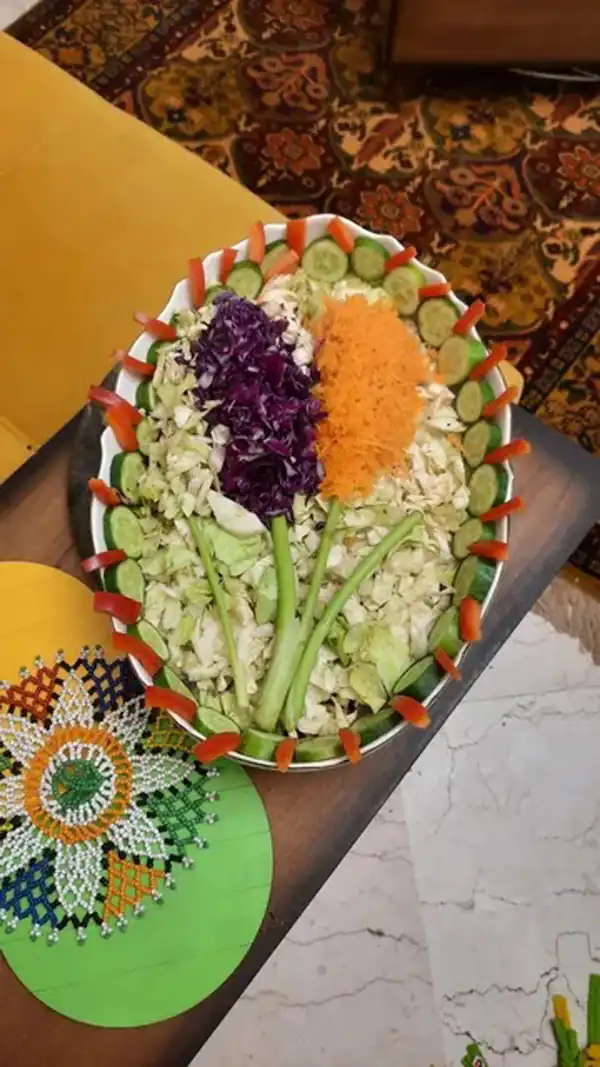 تزیین سالاد فصل مهمانی