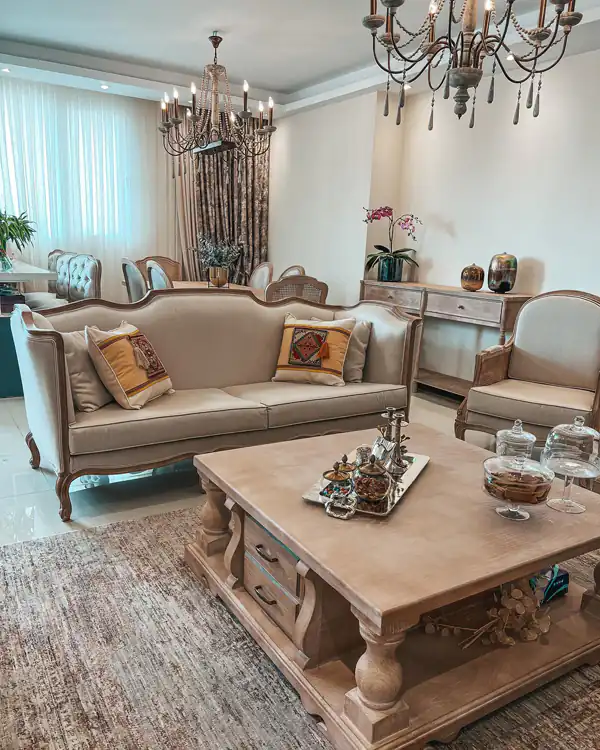 دکوراسیون پذیرایی بزرگ