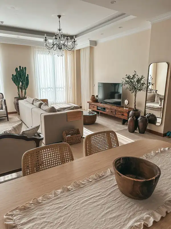 دکوراسیون پذیرایی بزرگ