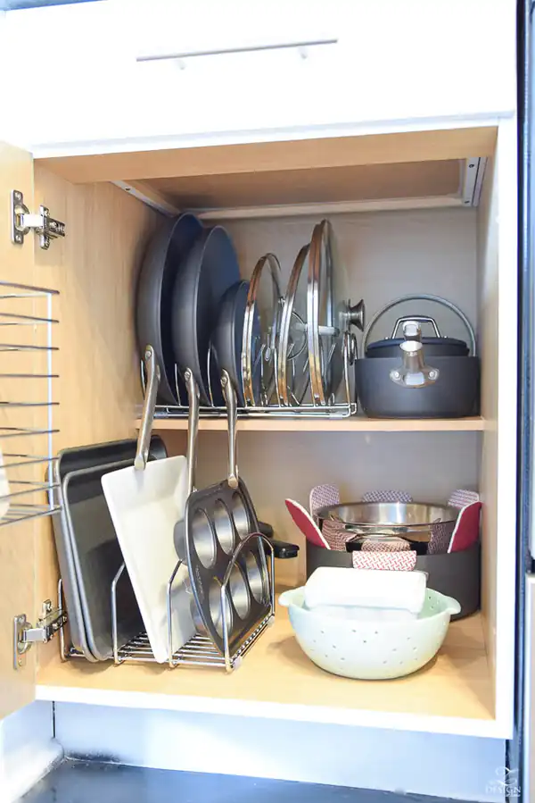 ایده چیدمان داخل کابینت جدید