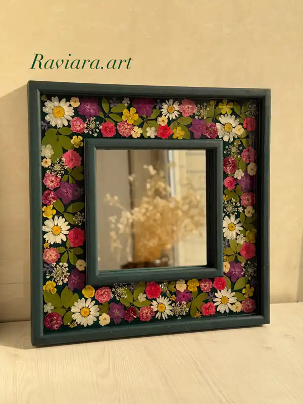 مدل آینه دیواری شیک