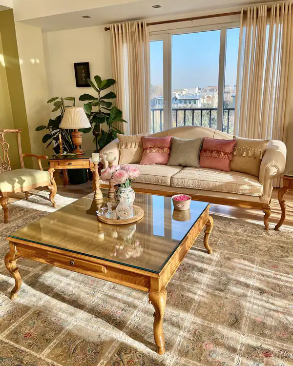چیدمان پذیرایی ایرانی