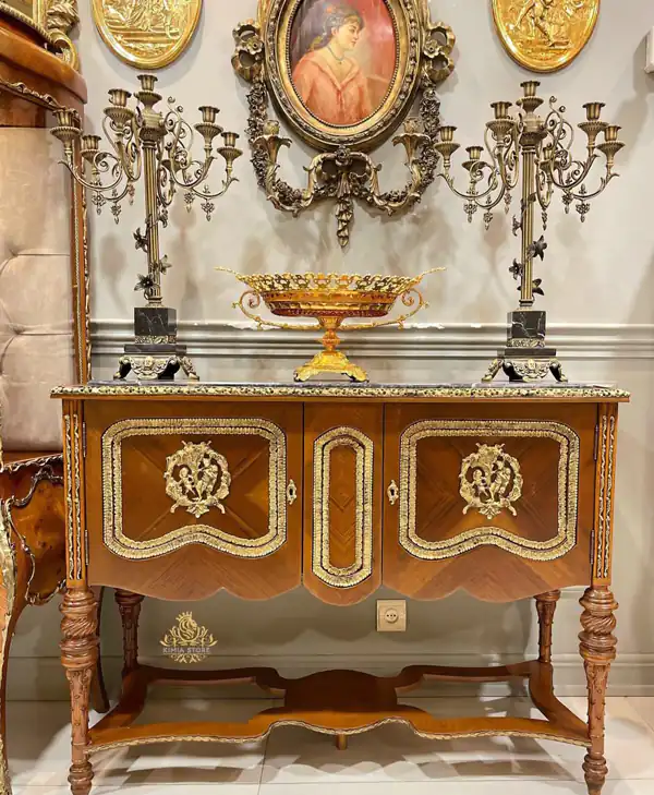 چیدمان روی کنسول کلاسیک