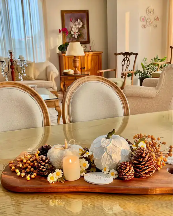 چیدمان روی میز ناهار خوری