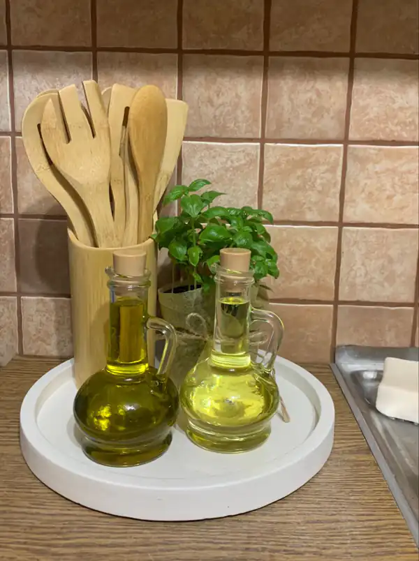 کنار گاز چی بچینم
