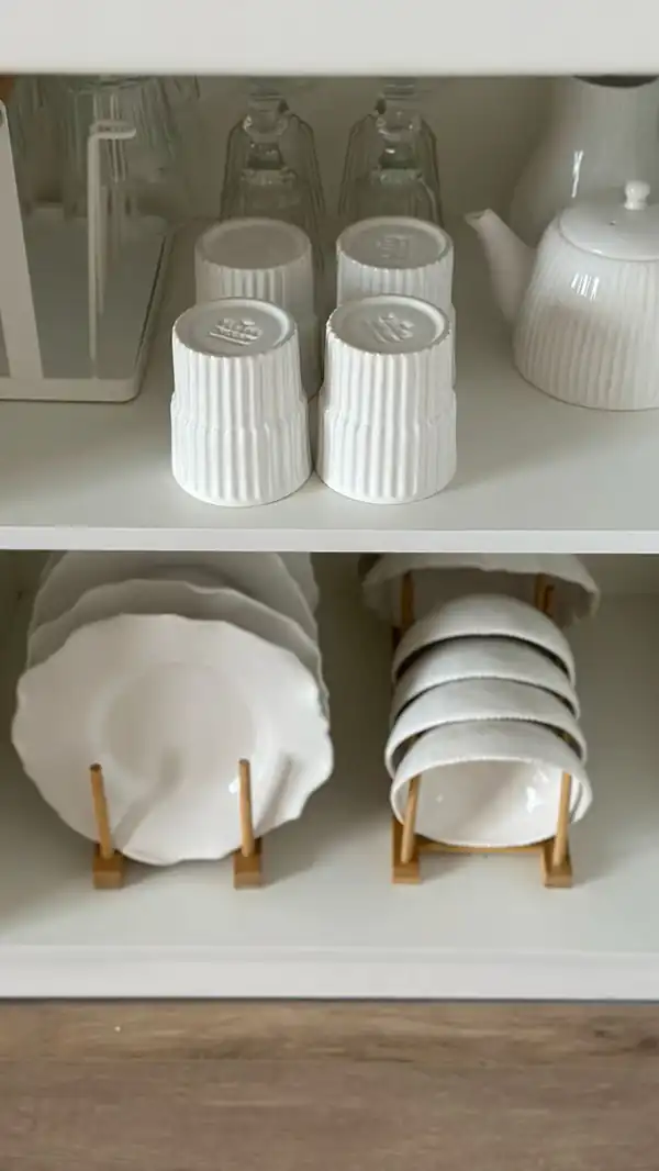 مدل چیدمان داخل کابینت ظروف
