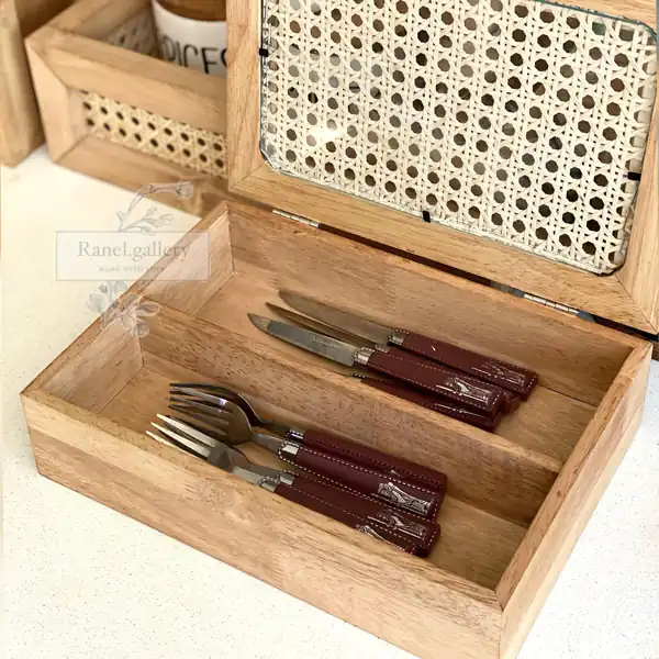 وسایل آشپزخانه چوبی برای روی کابینت