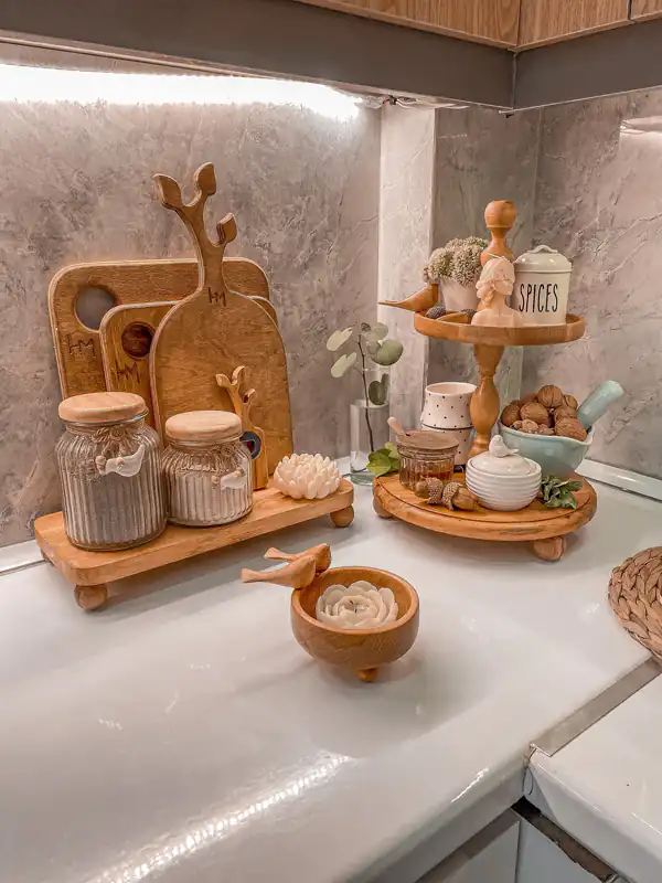 چیدمان کنار گاز پینترست