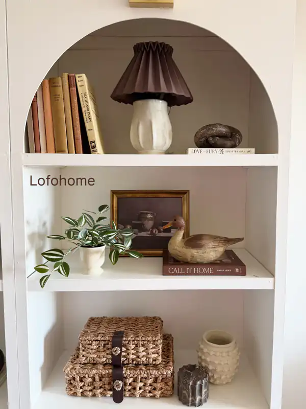 چیدمان کتابخانه اتاق خواب