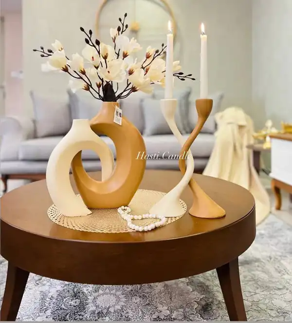 چیدمان میز جلو مبلی خاص
