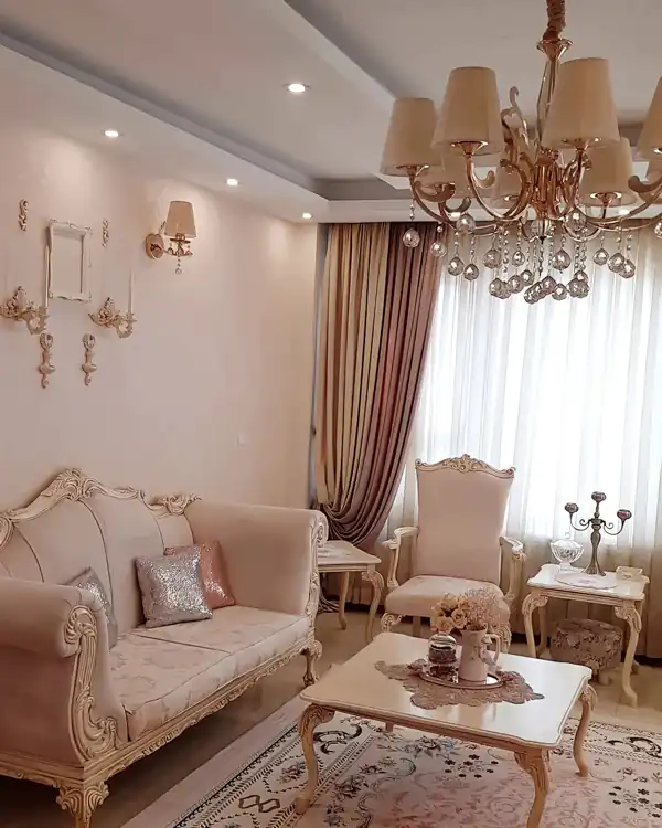 چیدمان پذیرایی پرده خور