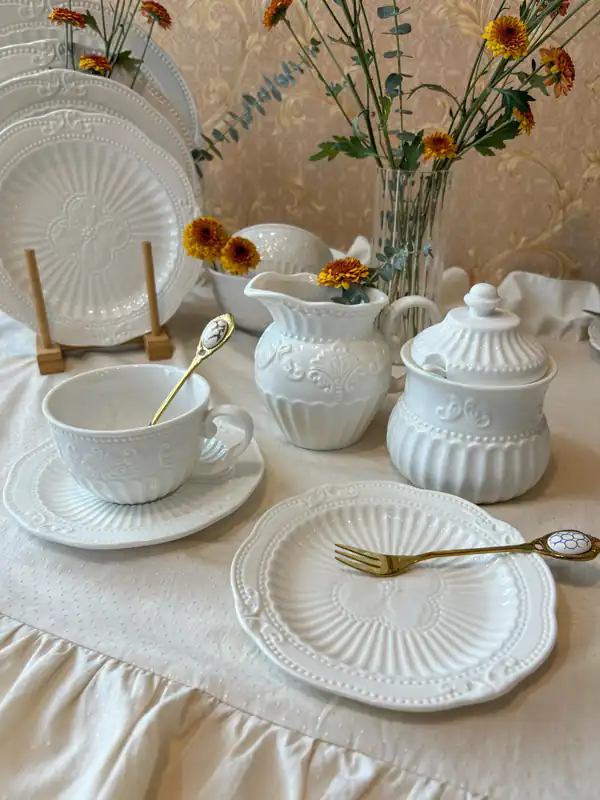 مدل های سرویس غذاخوری