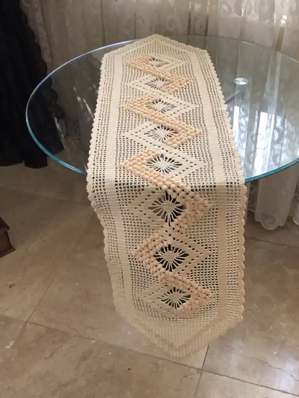 مدل رومیزی قلاب بافی