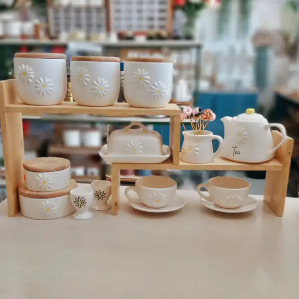 وسایل آشپزخانه چوبی برای عروس